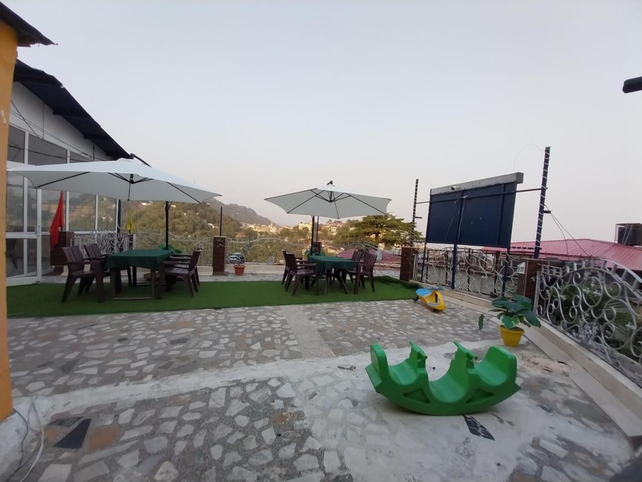 Hotel The Mussoorie International エクステリア 写真