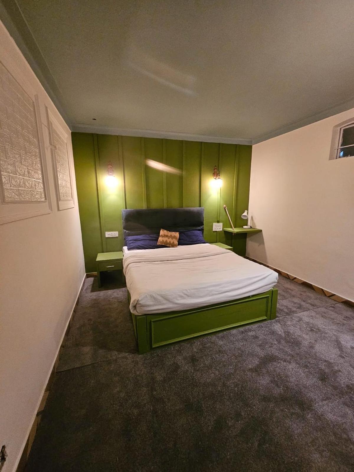 Hotel The Mussoorie International エクステリア 写真