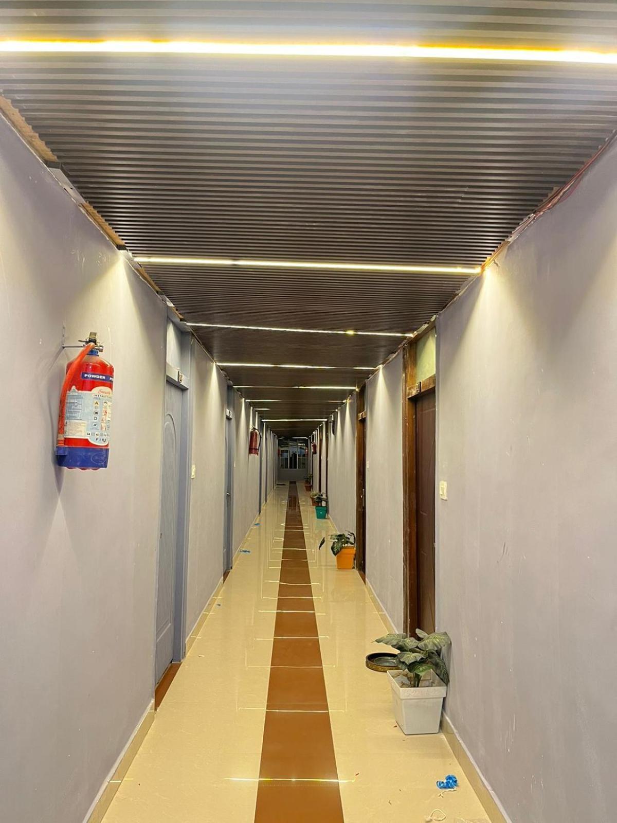 Hotel The Mussoorie International エクステリア 写真