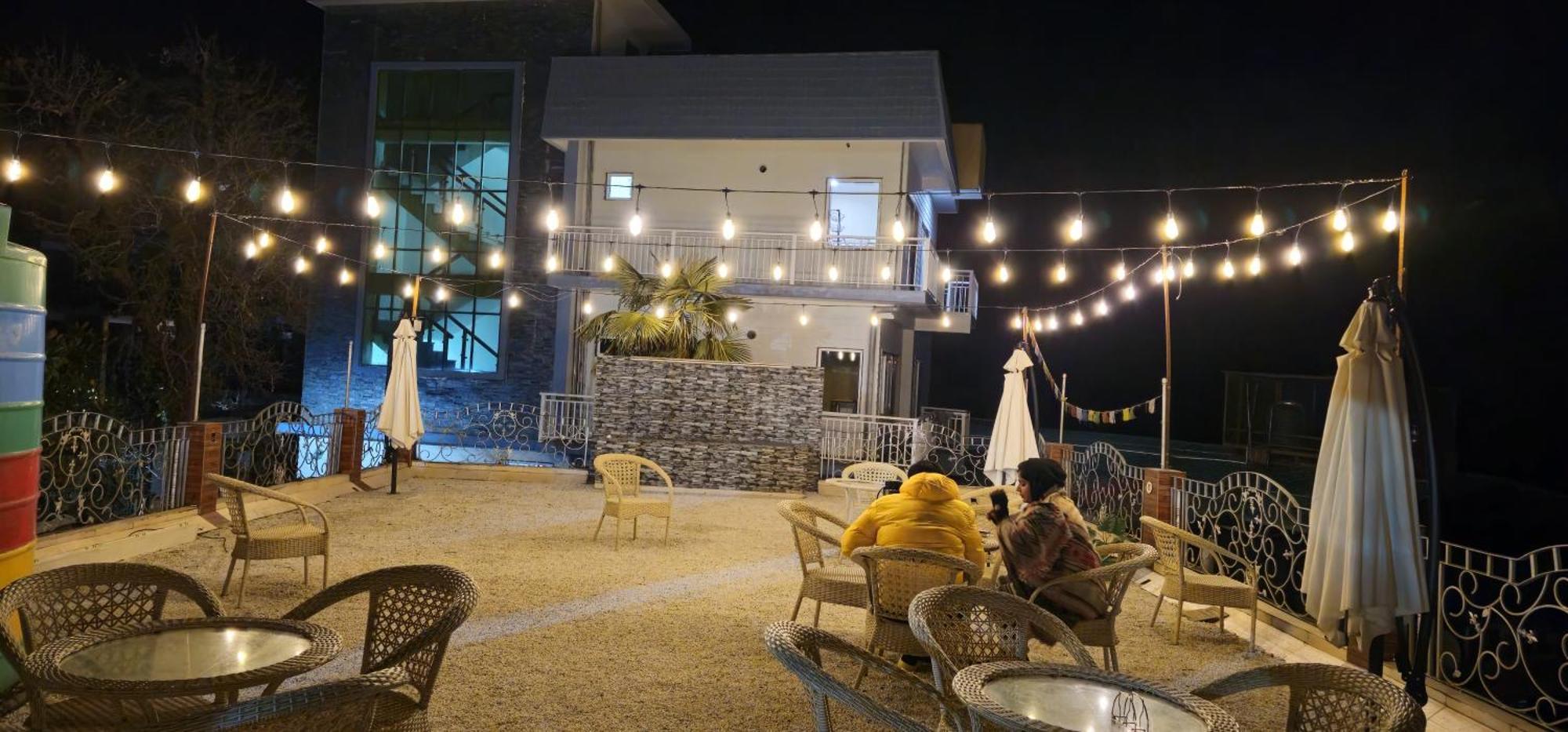 Hotel The Mussoorie International エクステリア 写真